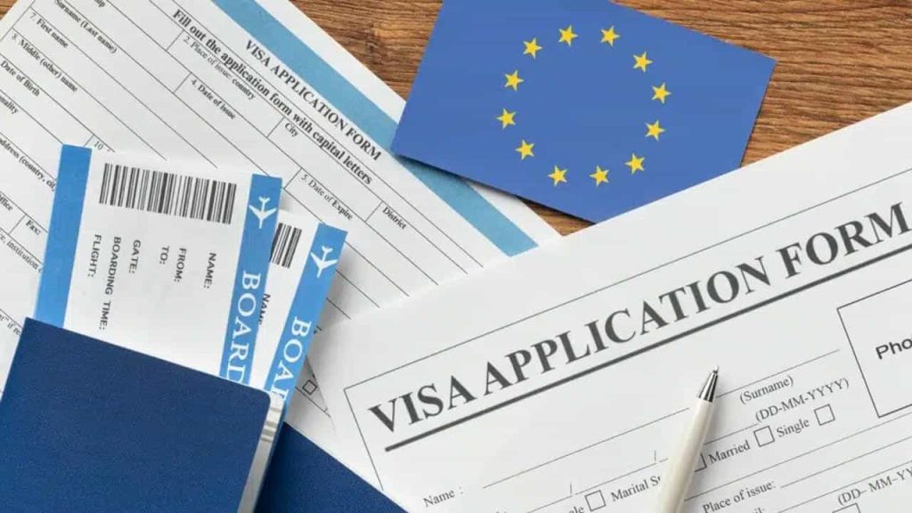 Understanding the Student Visa Process for Study Abroad